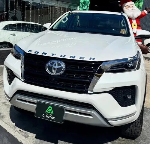 Toyota Fortuner Vx.r Limited 4x4 2025