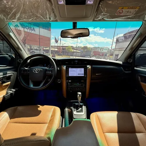 Toyota Fortuner VX.R 2023 Blanco Caracas