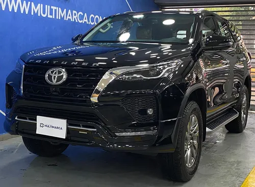 Toyota Fortuner Vxr