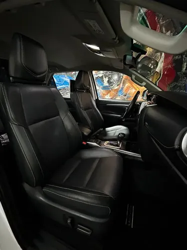 Toyota Fortuner VX.R 2023 Blanco Caracas