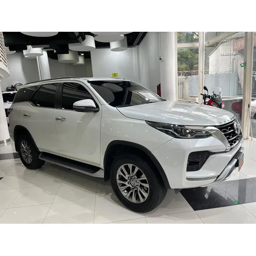Toyota Fortuner VX.R 2023 Blanco Caracas