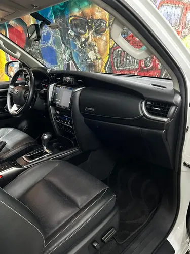 Toyota Fortuner VX.R 2023 Blanco Caracas