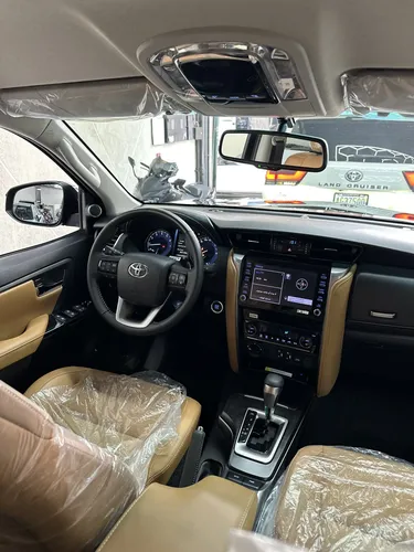 Toyota Fortuner VX.R 2025 Negro Caracas