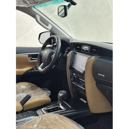 Toyota Fortuner VX.R 2025 Negro Caracas