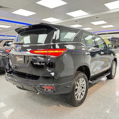 Toyota Fortuner Dubai VX.R 2025 Negro Caracas