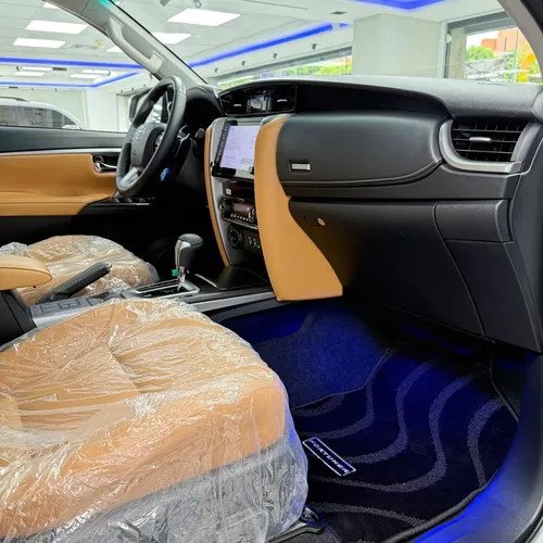 Toyota Fortuner Dubai VX.R 2025 Blanco Caracas