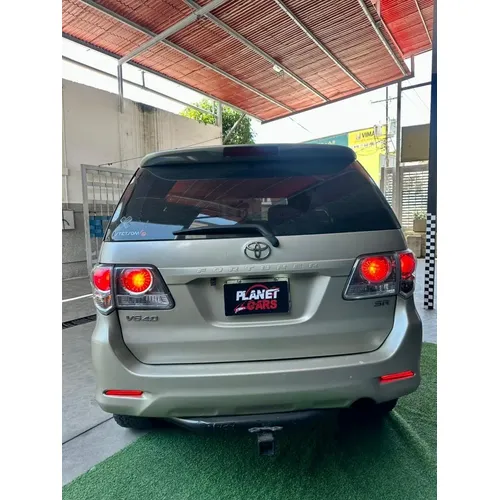 Toyota Fortuner 2013 Dorado Caracas