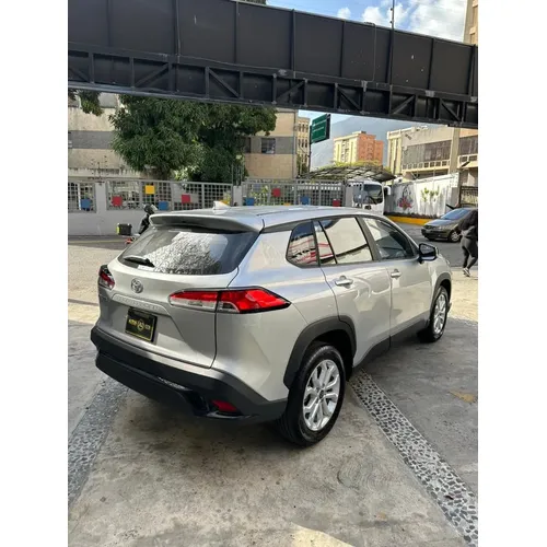 Toyota Frontlander 2025 Plateado Caracas