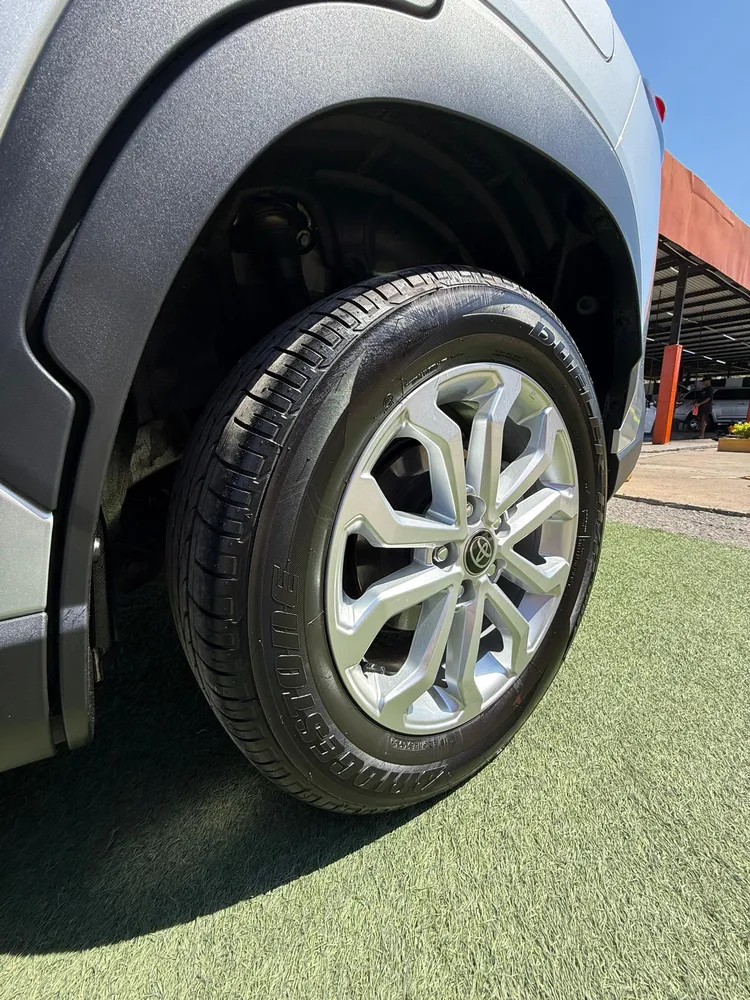 Toyota Frontlander 2025 Plateado Lechería