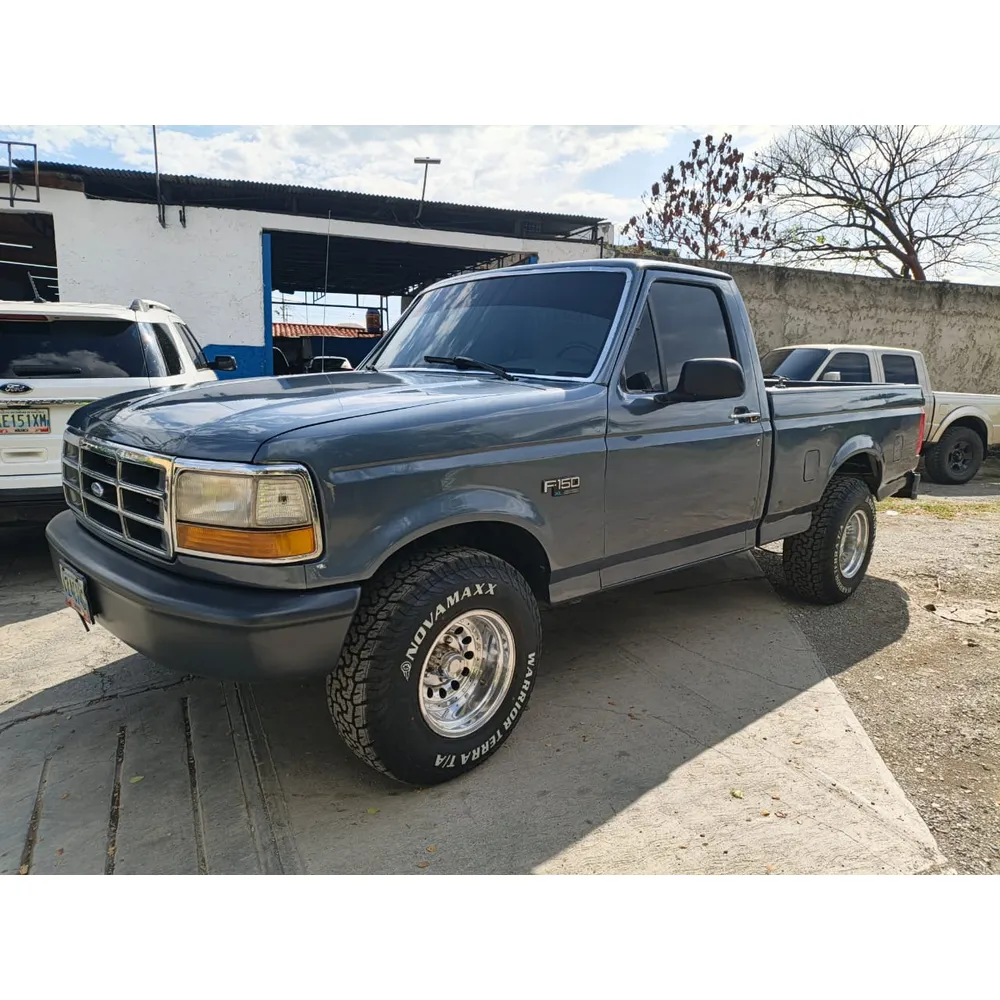 Toyota Frontlander 2025 Plateado Lechería