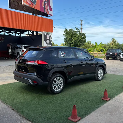 Toyota Frontlander 2026 Negro Lechería