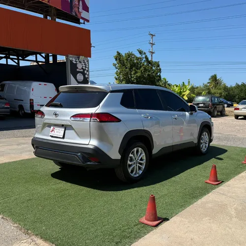 Toyota Frontlander 2025 Plateado Lechería