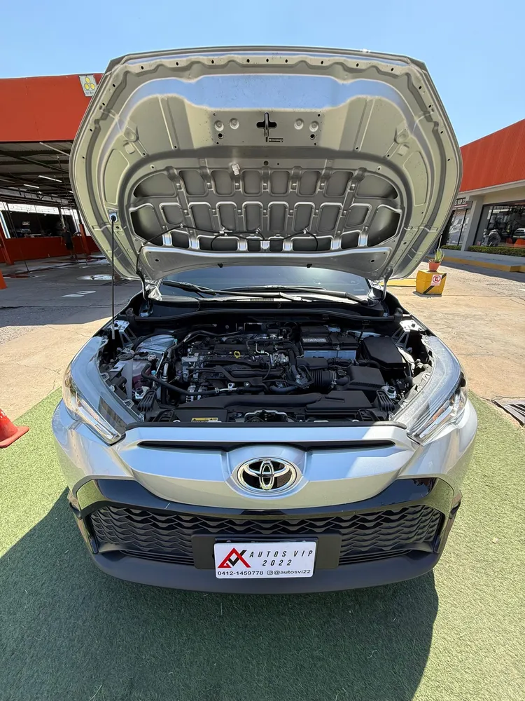 Toyota Frontlander 2025 Plateado Lechería