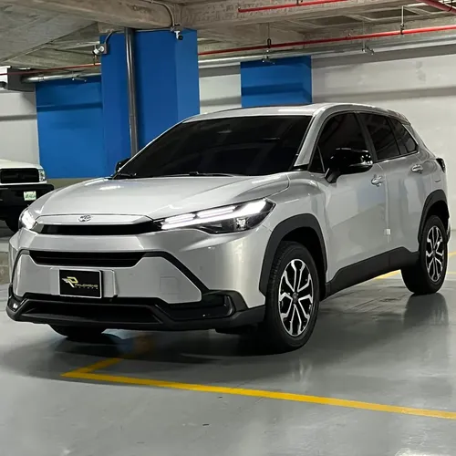 Toyota Frontlander 2025 Plateado Caracas