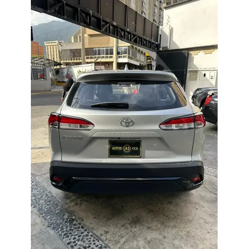 Toyota Frontlander 2025 Plateado Caracas