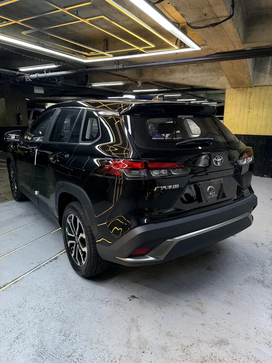 Toyota Frontlander Deluxe 2025 Negro Caracas