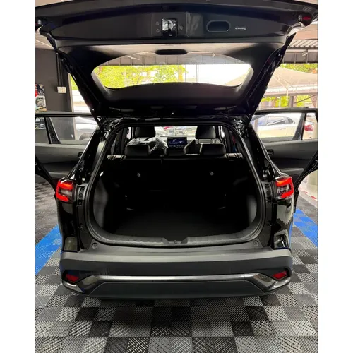 Toyota Frontlander Luxury