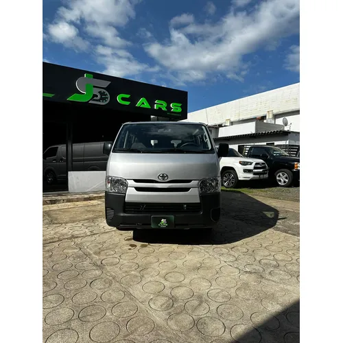 Toyota Haice 2025 Gris Puerto Ordaz