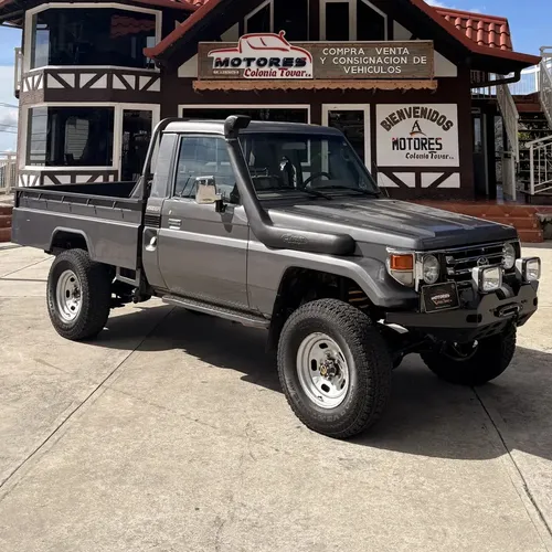 Toyota Land Cruiser 79 Hembrita 2008 Gris La Colonia Tovar