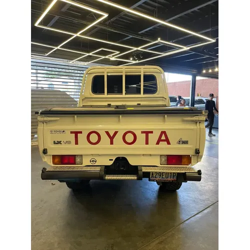 Toyota Land Cruiser 79 Hembrita LX 2024 Blanco Caracas