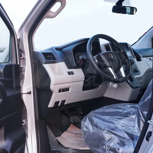 Toyota Hiace 2026 Blanco Caracas