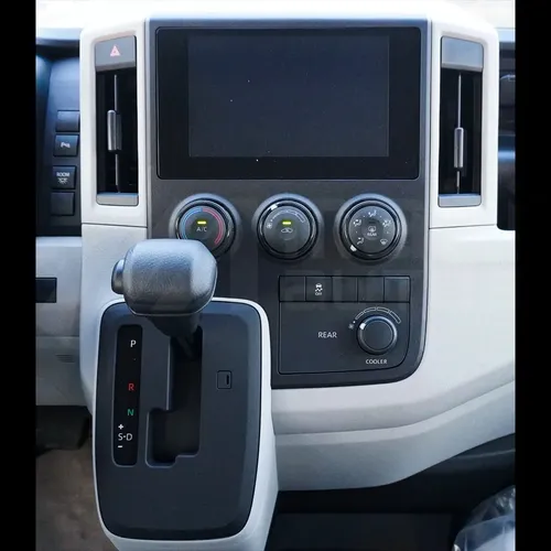 Toyota Hiace 2026 Blanco Caracas