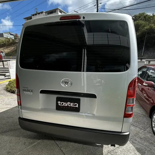 Toyota Hiace 2025 Plateado Los Teques