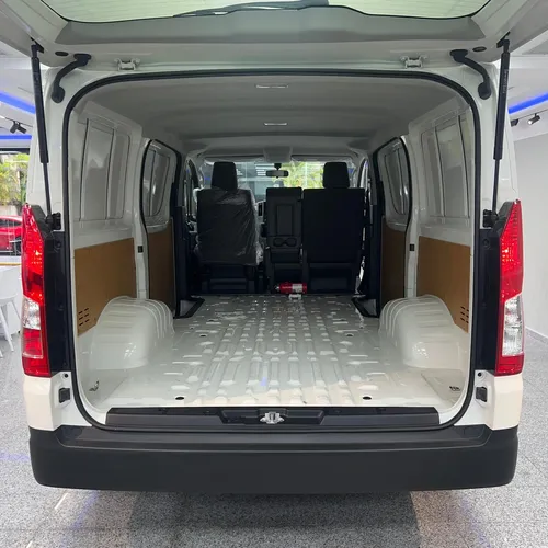 Toyota Hiace 2022 Blanco Caracas