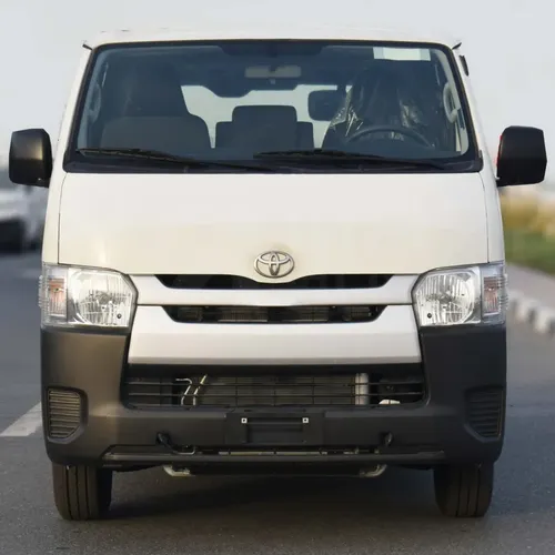 Toyota Hiace 2025 Blanco Caracas