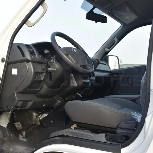 Toyota Hiace 2025 Blanco Caracas