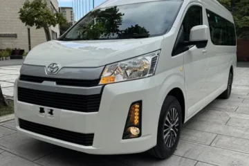 Toyota Hiace Tourist 2025