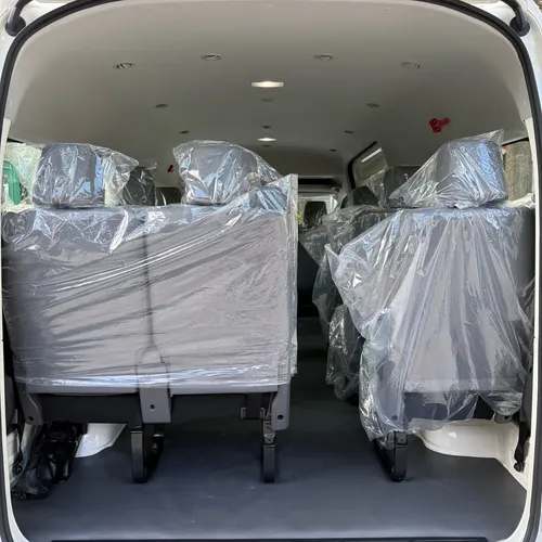 Toyota Hiace 2025 Blanco Caracas