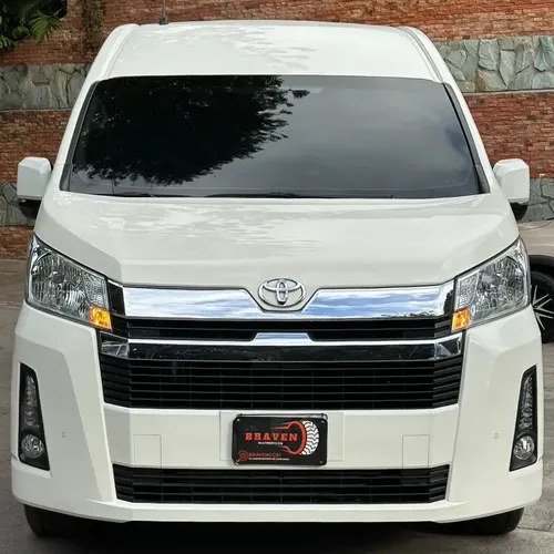 Toyota Hiace 2022 Blanco Caracas