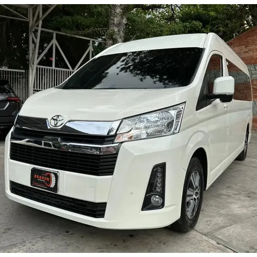 Toyota Hiace 2022 Blanco Caracas