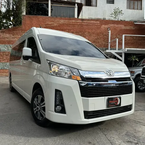 Toyota Hiace 2022 Blanco Caracas