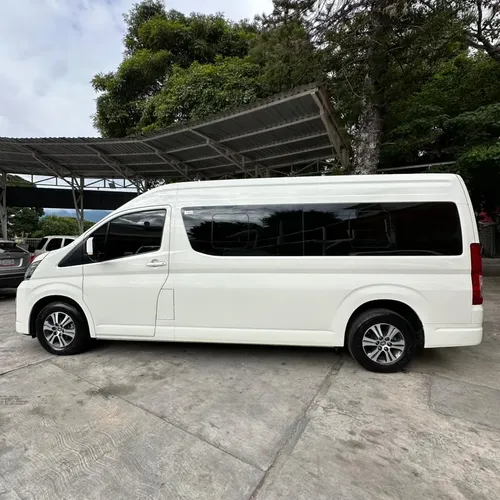 Toyota Hiace 2022 Blanco Caracas