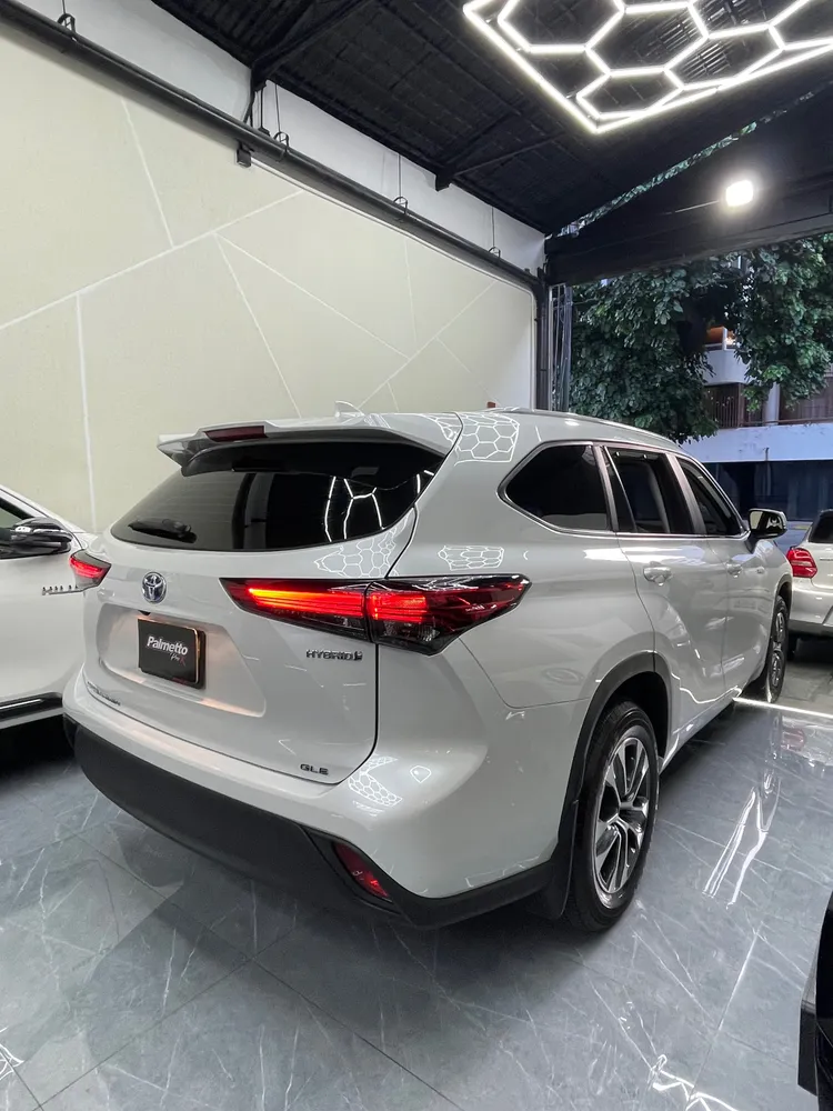 Toyota Highlander 2023 Blanco Caracas