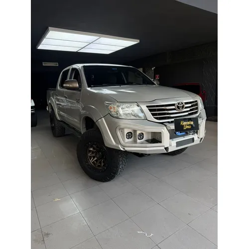 Toyota Hilux 2015 Plateado Caracas