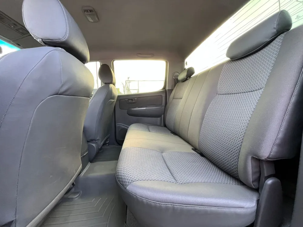 Toyota Hilux Sport 2015 Plateado Valencia