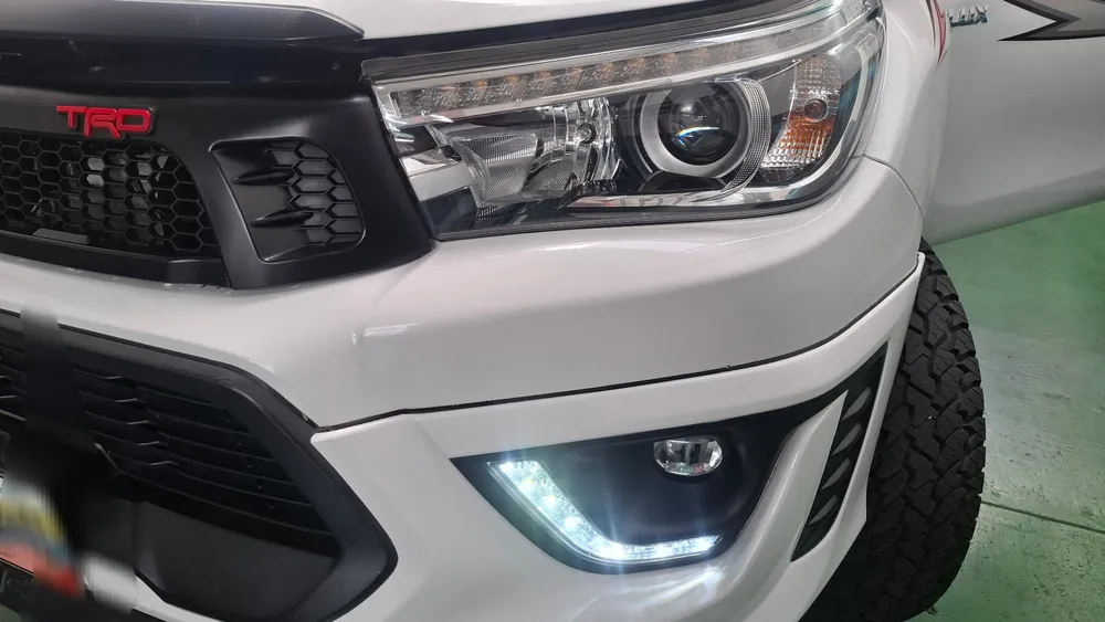 Toyota Hilux Dubai 2018 Blanco Caracas