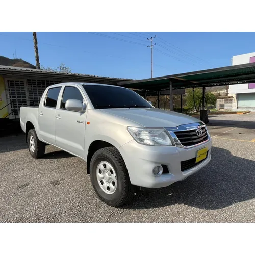 Toyota Hilux Sport 2015 Plateado Valencia