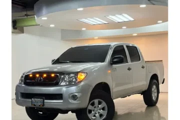 Toyota Hilux 2.7 2011