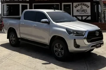 Toyota Hilux 2.7 2024