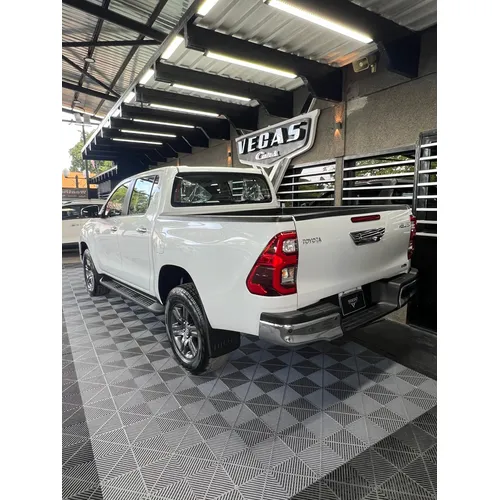 Toyota Hilux 2024 Blanco Barquisimeto