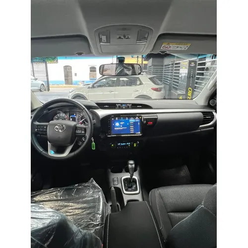 Toyota Hilux 2024 Blanco Barquisimeto