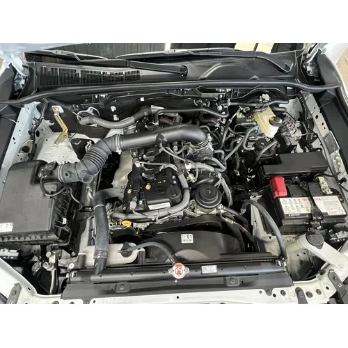 Toyota Hilux 2024 Blanco Barquisimeto