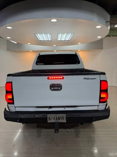 Toyota Hilux 2008 Blanco Caracas