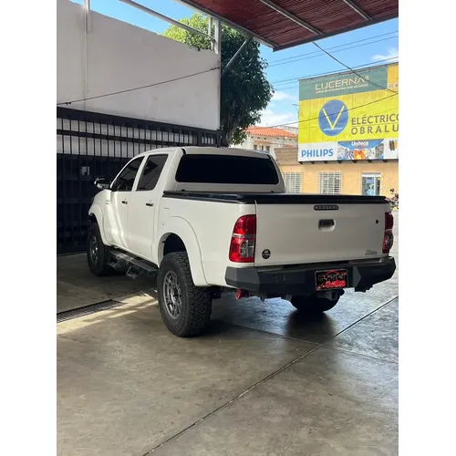 Toyota Hilux 2015 Blanco Caracas