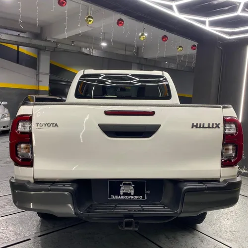 Toyota Hilux 2016 Blanco Caracas