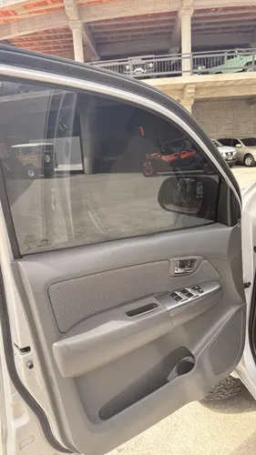 Toyota Hilux 2017 Plateado La Colonia Tovar